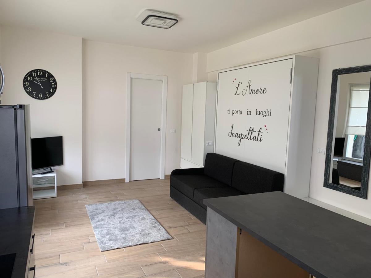 Attico Sky Garden Apartment Brescia Exterior photo